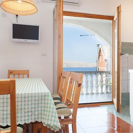 Appartement Manda à Karlobag Extérieur photo